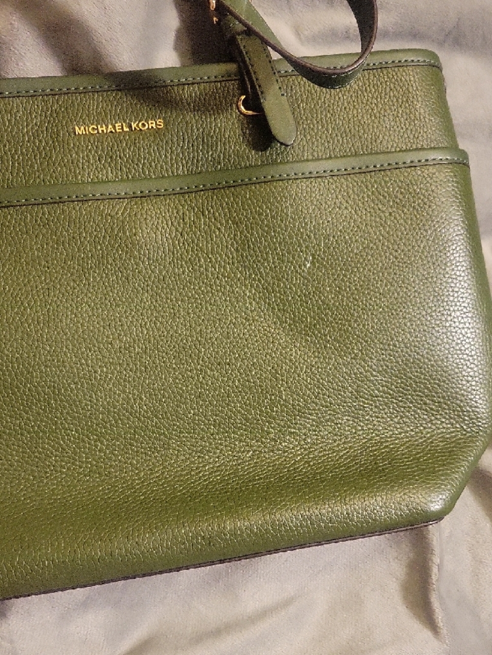 Michael Kors Green Pebbled Leather Tote with Gold Hardware - Picture 2 of 8